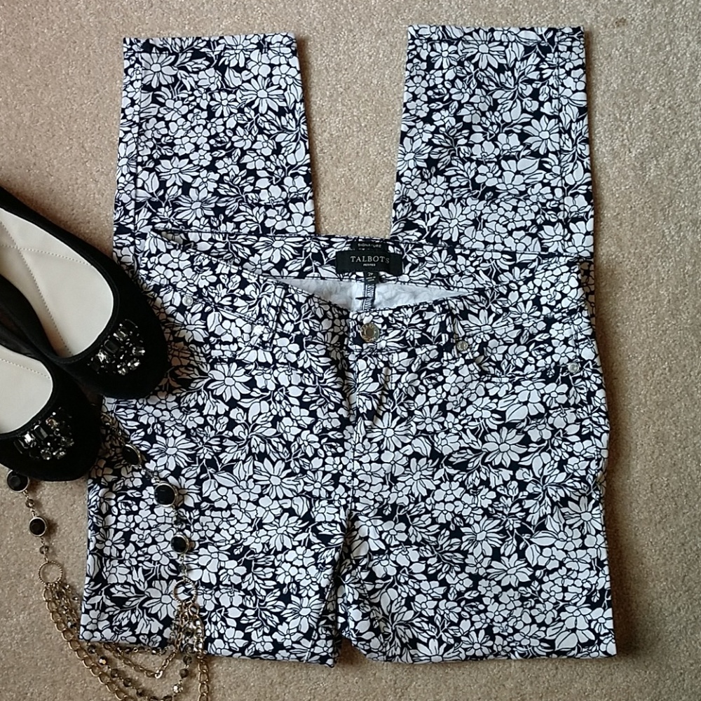 *Talbots Signature Skinny Floral Pants*